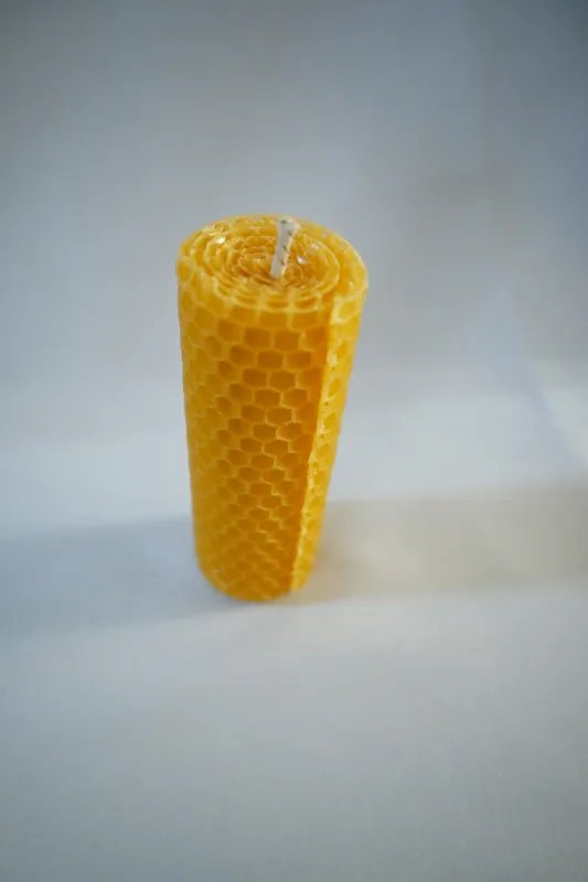 Beeswax Honeycomb Pattern Pillar Candle