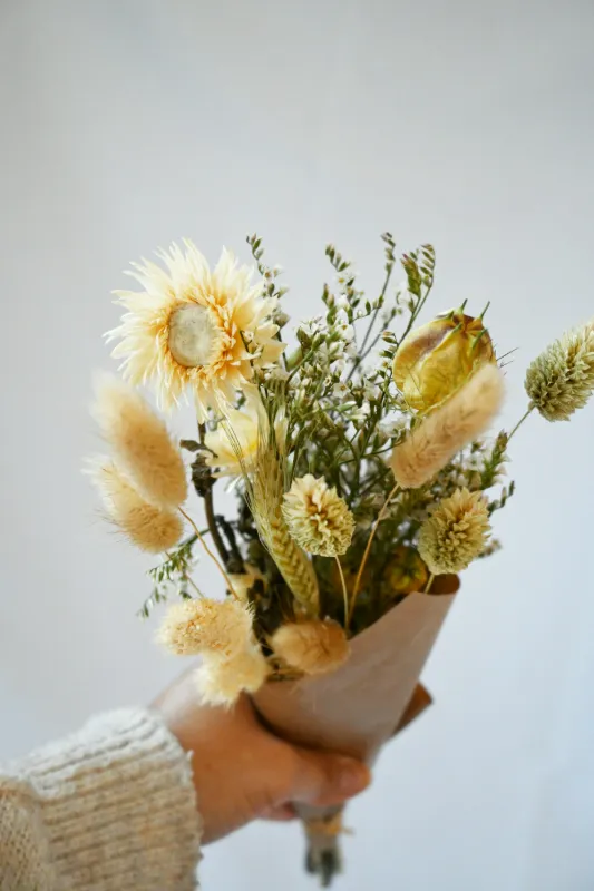 Product: Dried Flower Arrangement - Natural