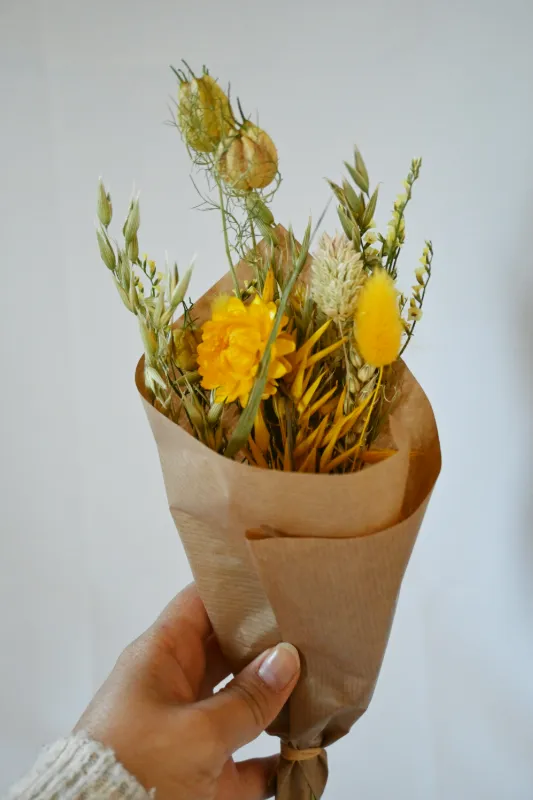 Product: Dried Flower Arrangement - Yellow