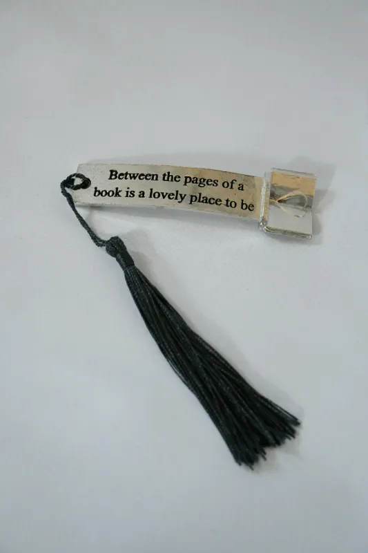 Product: English Pewter Book Lover Bookmark