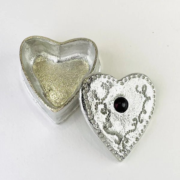 English Pewter Heart Trinket Box with Amethyst Stone