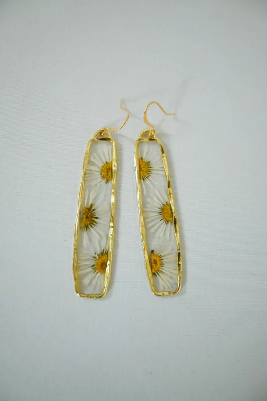 Product: Handmade Daisy Real Flower Long Earrings