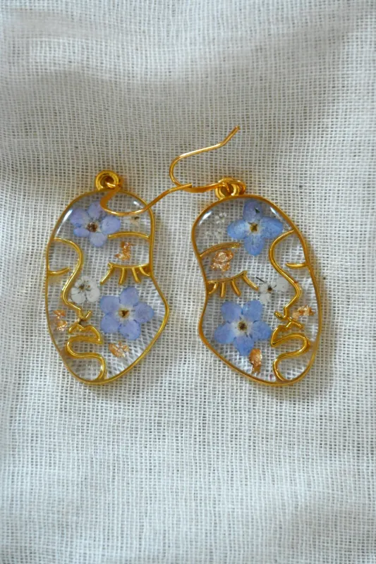Product: Handmade Forget-Me-Not Real Flower Earrings