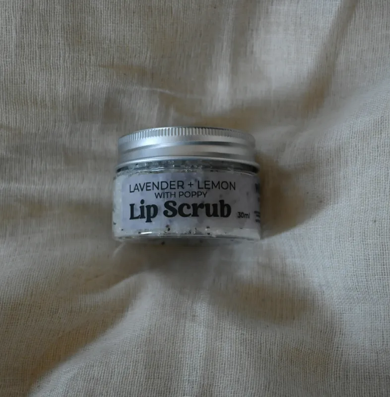 Handmade Lavender & Lemon with Poppy Lip Scrub