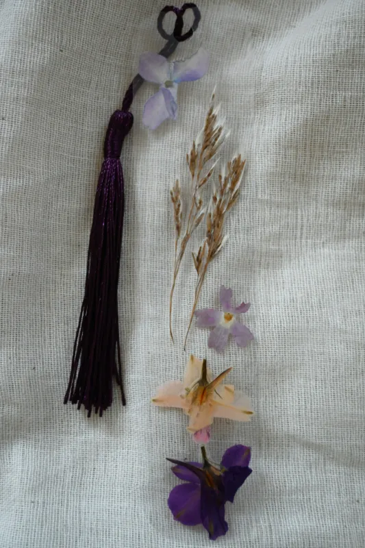 Product: Handmade Real Flower Bookmark