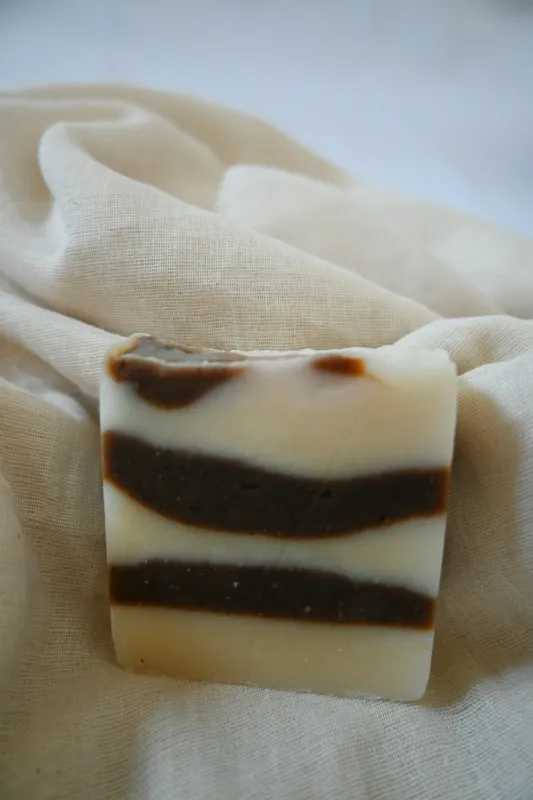 Product: Honey & Chocolate Beeswax Soap Bar 100g
