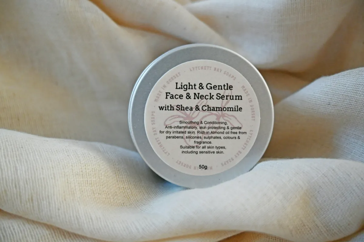 Product: Light & Gentle Face & Neck Serum - Smoothing & Conditioning